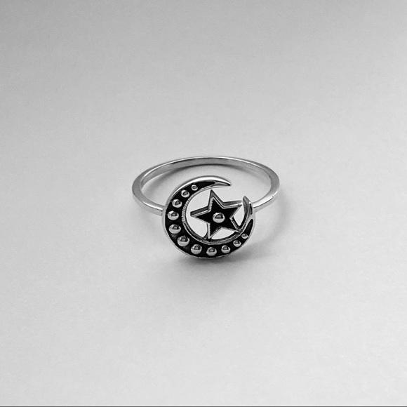 Sterling Silver Crescent Moon and Star Ring with Dots, Celestial Rings, Sky Ring - Picture 4 of 12